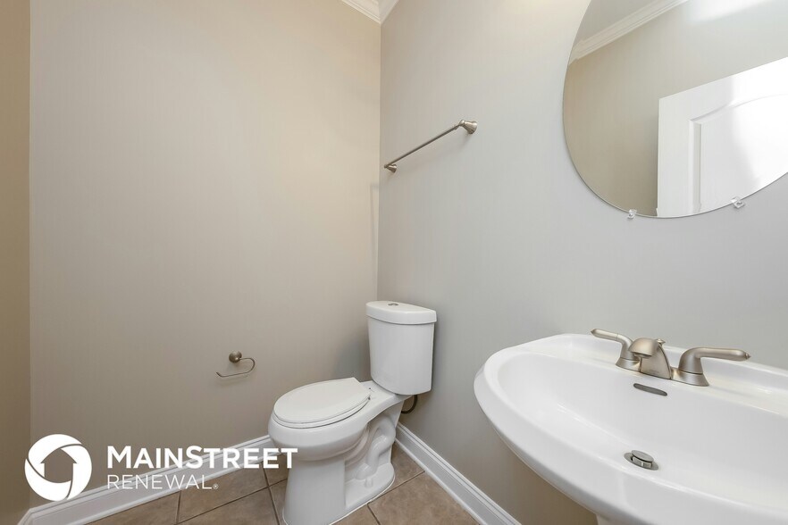 Building Photo - 2672 Blowing Wind Cir