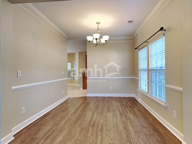 Building Photo - 4007 Braemar Ct