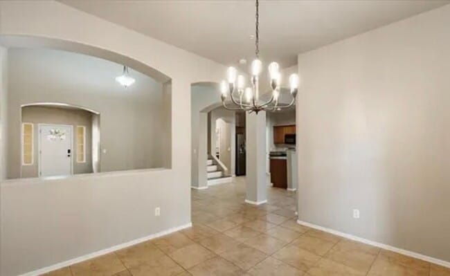 Building Photo - Great Mountain Gate Home 3 bed, 2 1/2 bath home with 2 car garage Property Pros Property Manageme...
