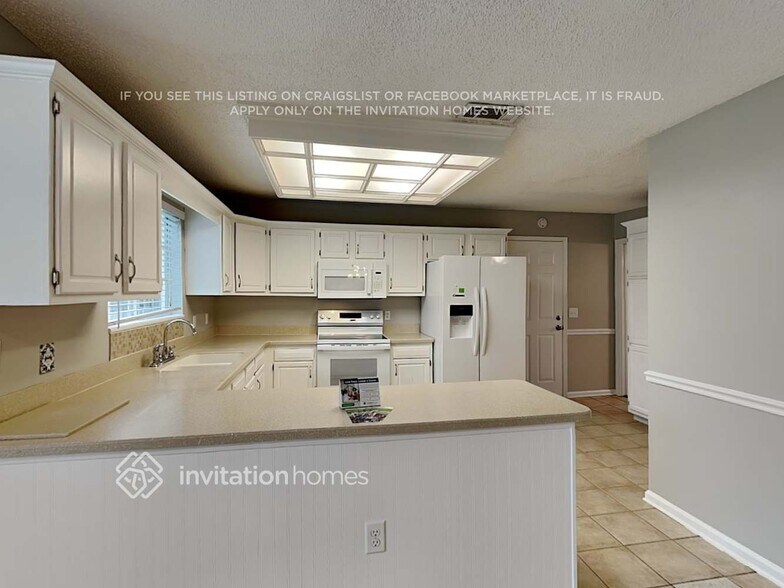 Building Photo - 11637 Lois Cross Ct