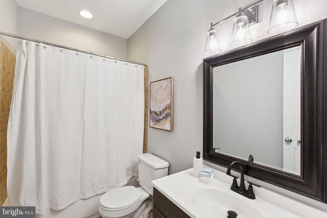 Building Photo - 7351 Nicole Marie Ct