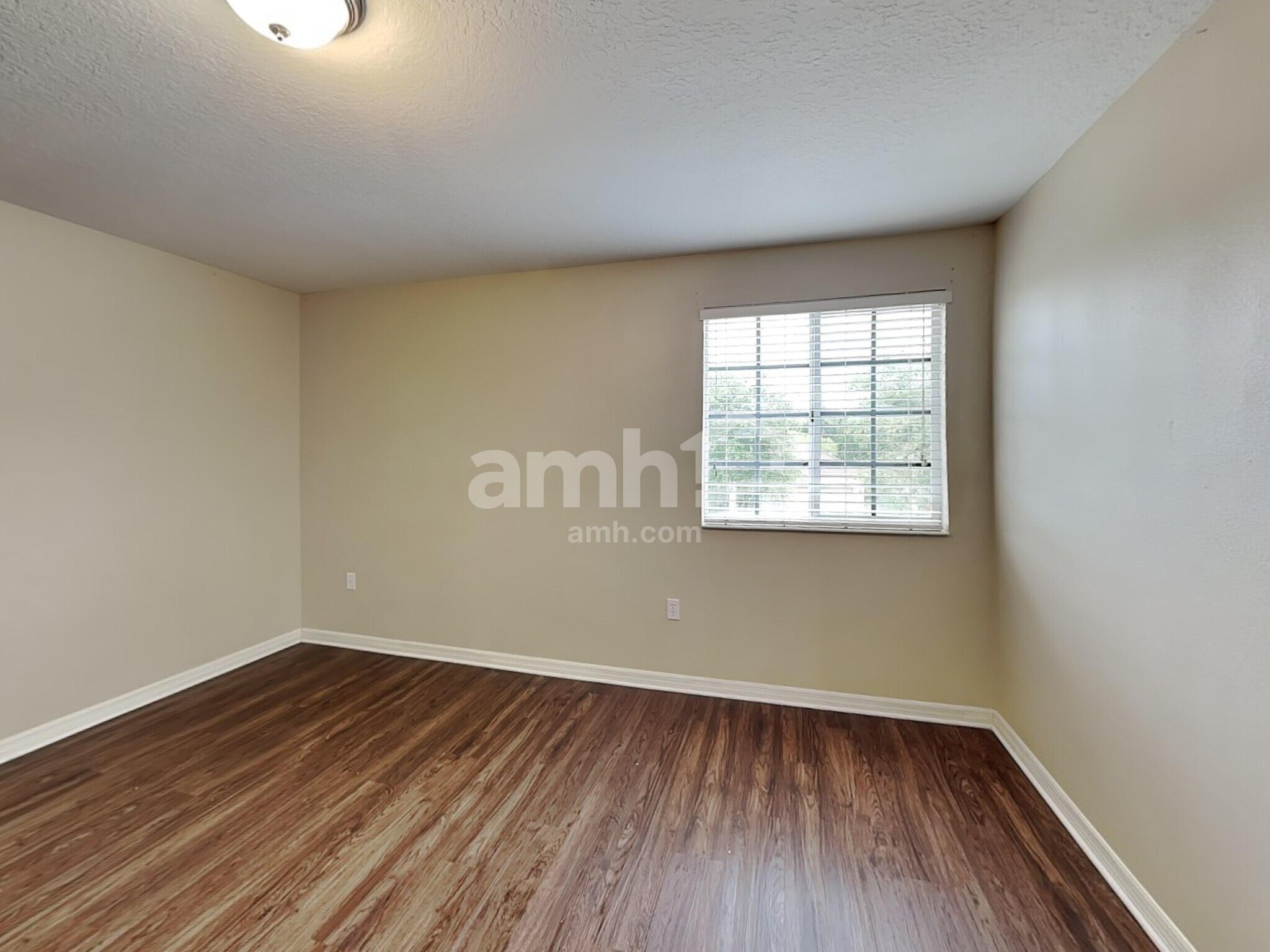 Building Photo - 8809 Founders Cir