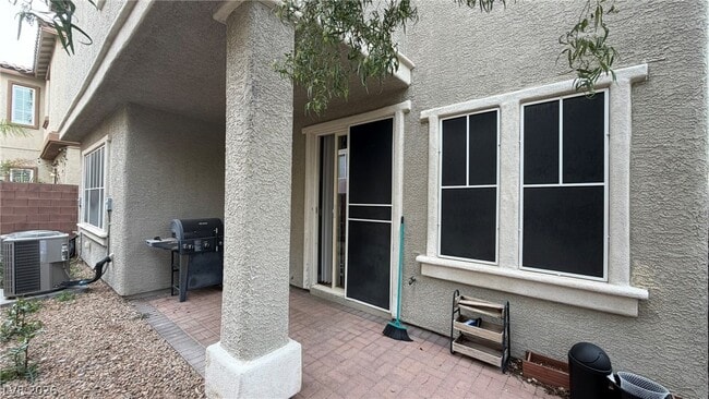 Building Photo - 9822 Opal Bridge Ct