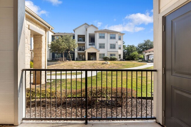 Building Photo - 5511 Pecan Spgs Rd