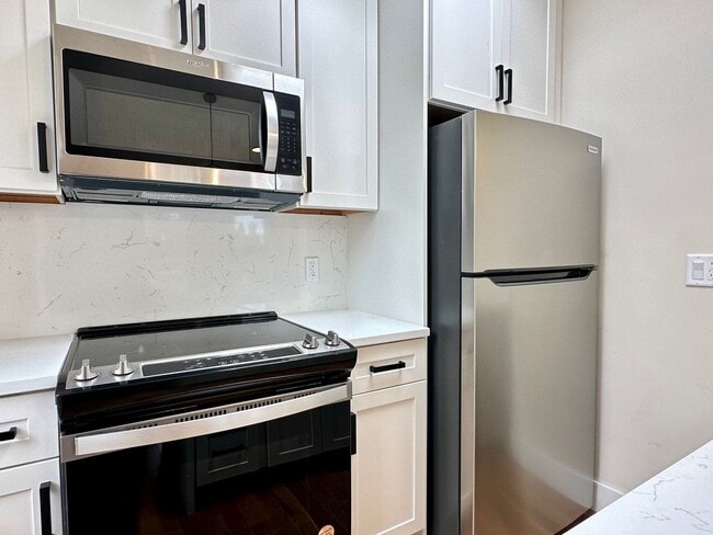 Building Photo - Luxury 2bed / 1bath in Boston's North End available June 1 2026