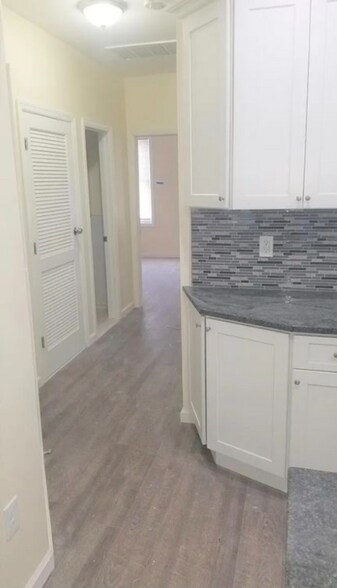 Building Photo - 97 Wade St