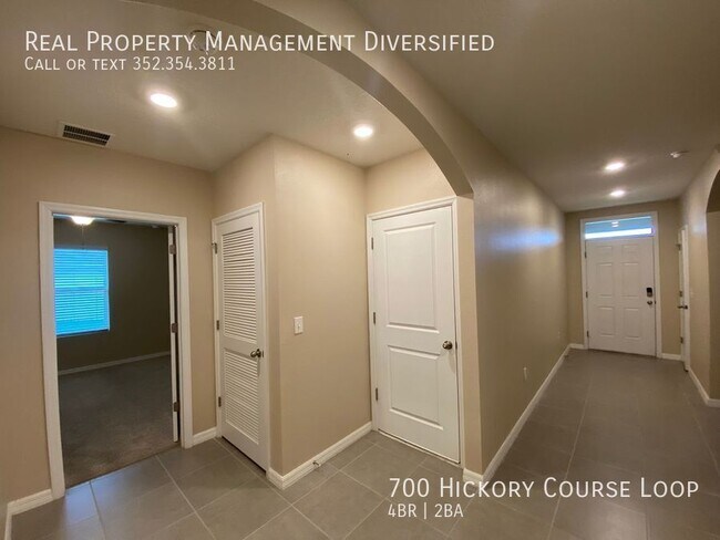 Building Photo - 700 Hickory Course Loop