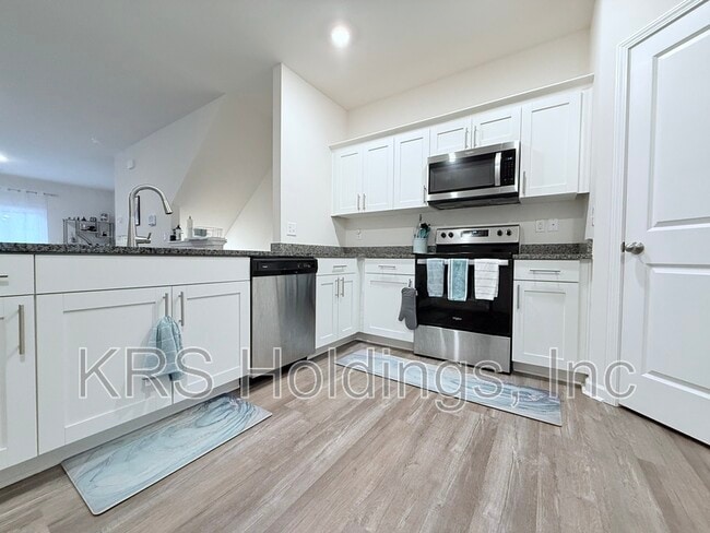 Building Photo - 4136 Trevino Dr