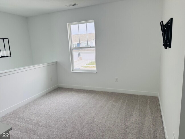 Building Photo - 18622 Walsh Wy