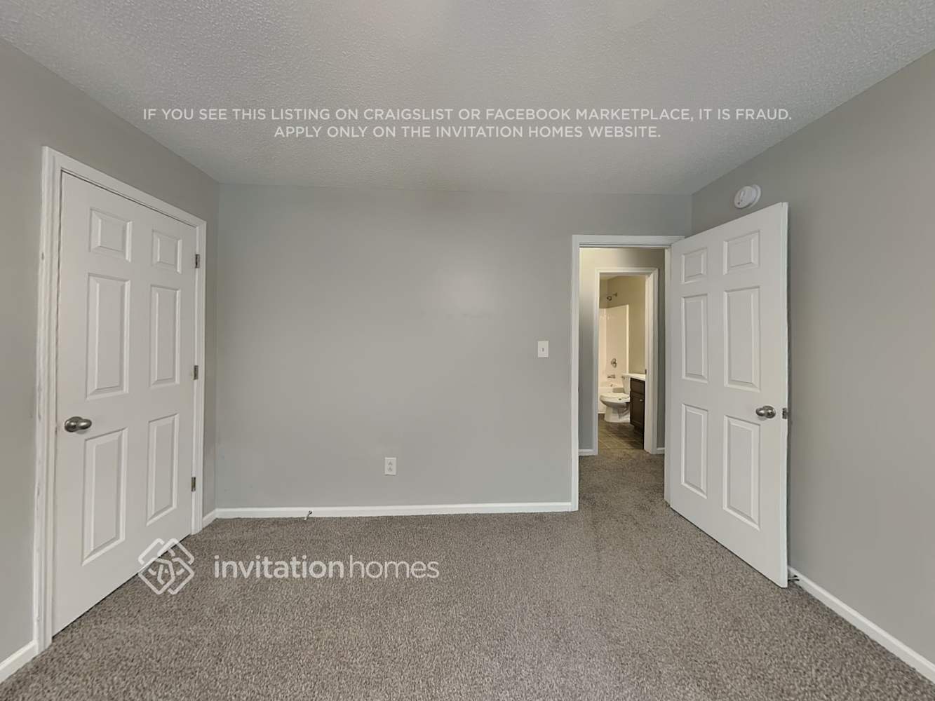 Building Photo - 3142 Blueberry Dr