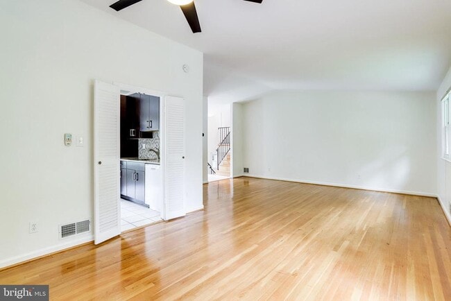 Building Photo - 1607 22nd St S