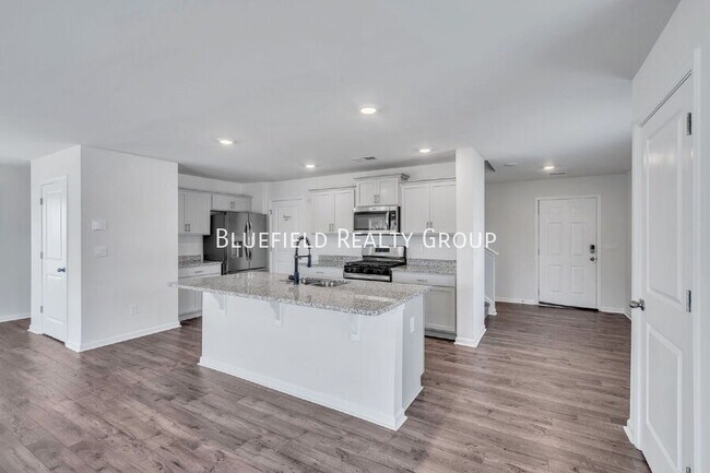 Building Photo - 1264 Canter Pl