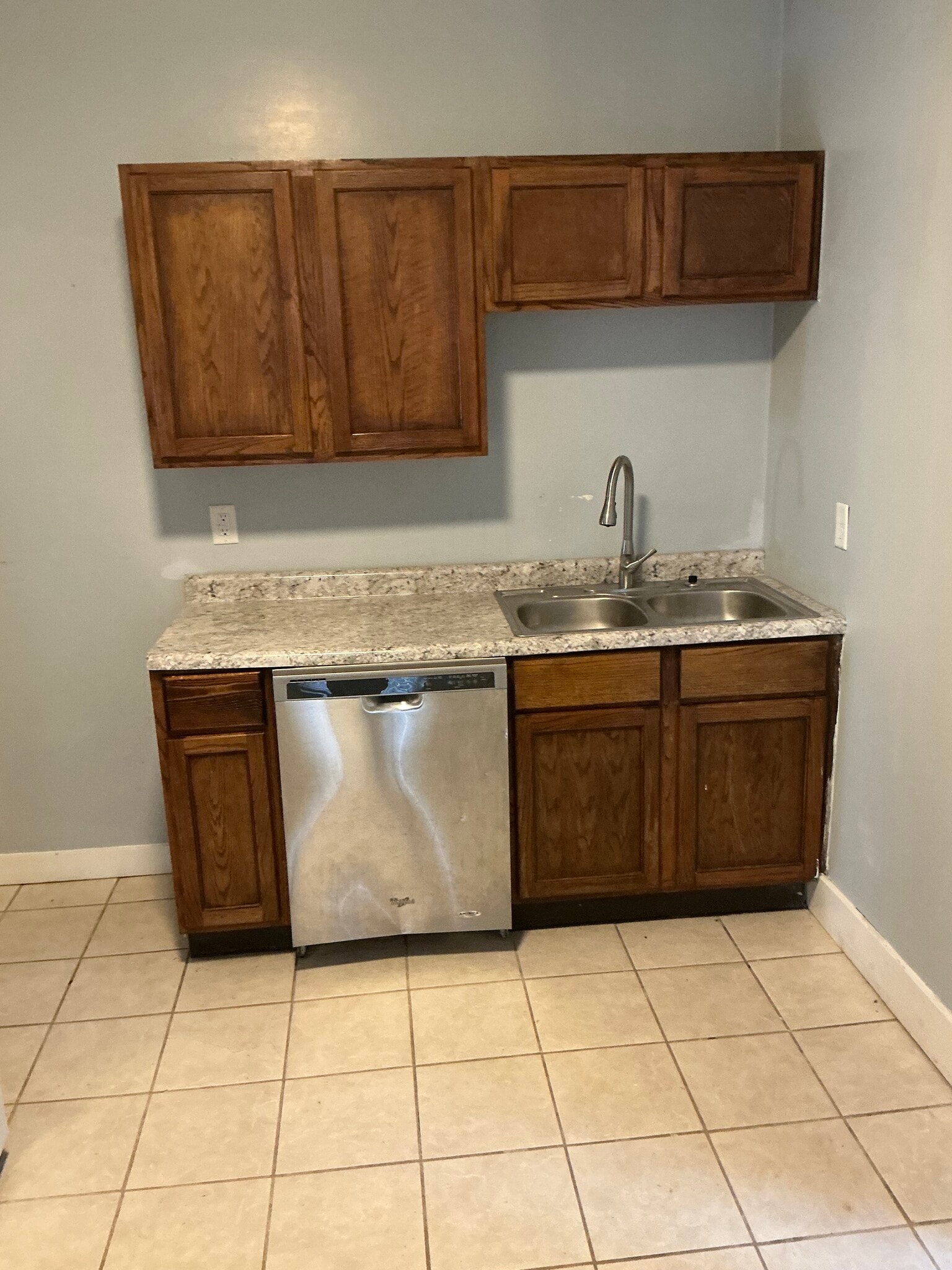 Building Photo - 1524 N E St