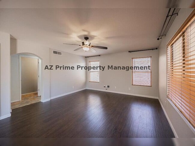Building Photo - 16090 W Latham St
