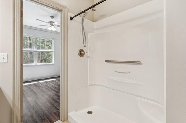 Building Photo - 3005 Dundee Loop S