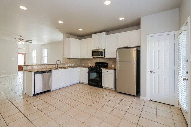 Building Photo - 1650 Bonnyton Ln