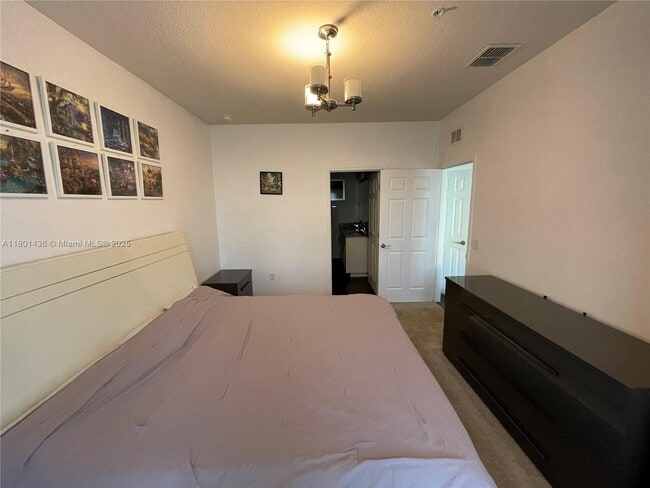 Building Photo - 3202 Cupid Pl