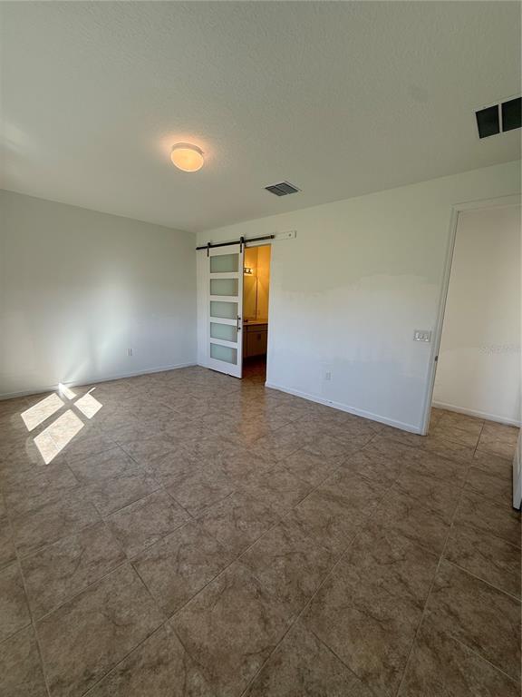 Building Photo - 5593 Western Sun Dr