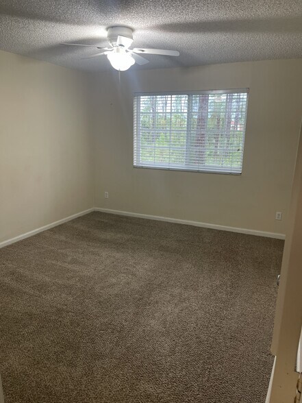 main bedroom - 1250 Wildwood Lakes Blvd
