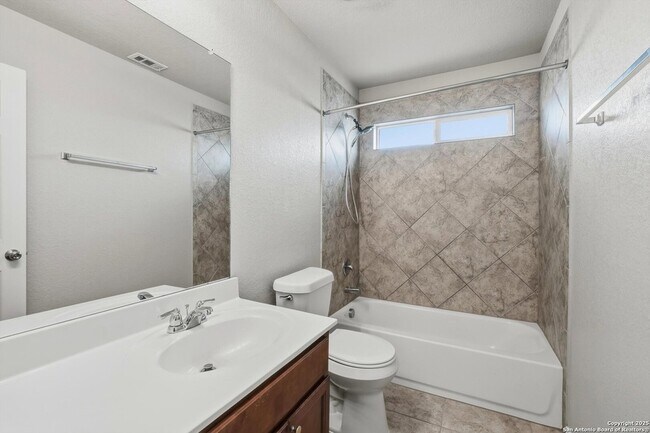 Building Photo - 11647 Zinnia Fields