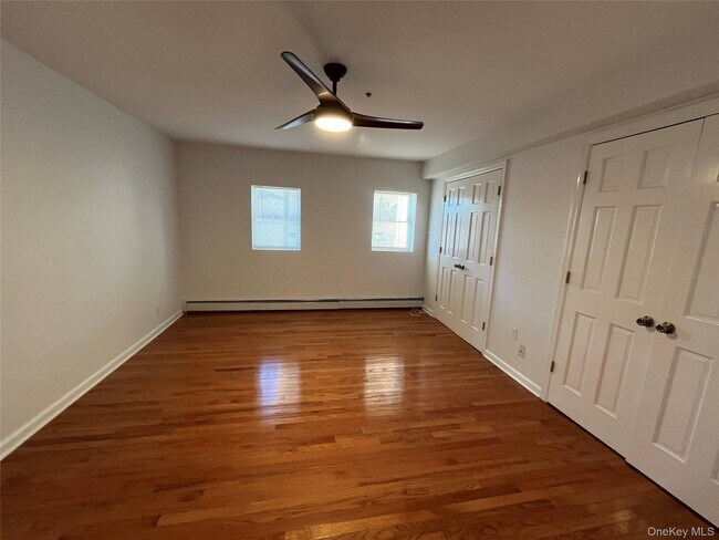 Building Photo - 107 Lincoln Ave