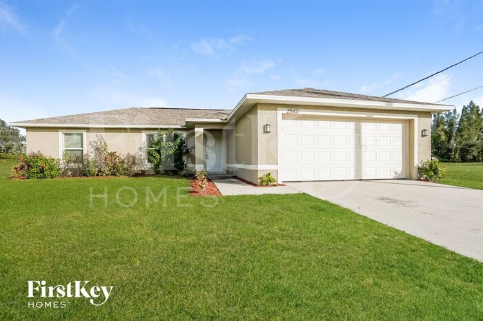 Primary Photo - 2543 SW 4th Ave