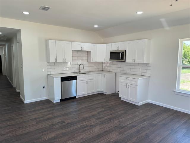 Building Photo - 1501 College St