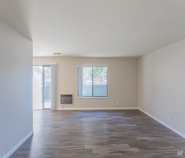 Floorplan - Somerset Apartments