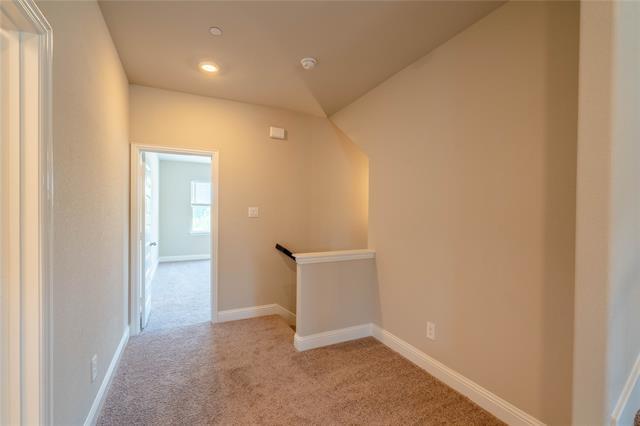 Building Photo - 7800 Manilla Dr