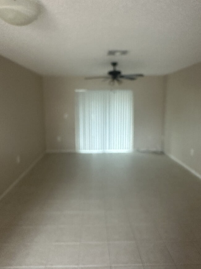 Building Photo - 2 Bedroom, 2 Bathroom Villa For Rent