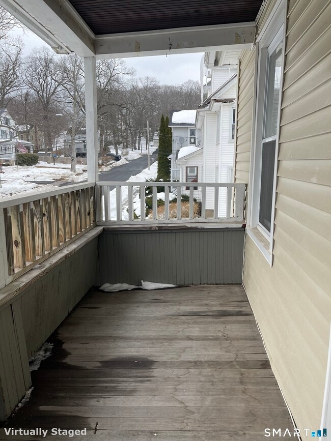 Building Photo - 114 Judd St