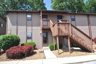 Building Photo - 128 Ashley Dr