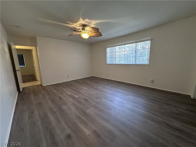 Building Photo - 7213 Roe Ct