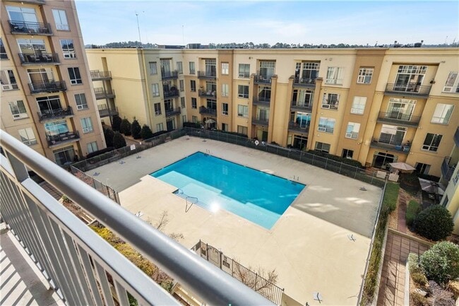 Building Photo - 711 Cosmopolitan Dr NE