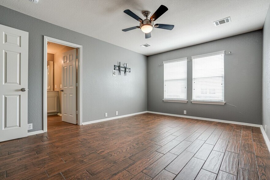 Building Photo - 2640 Grayson Way