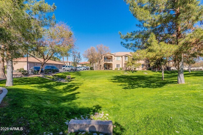 Building Photo - 2155 N Grace Blvd