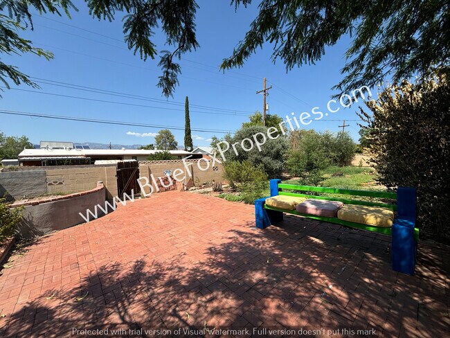 Building Photo - 8255 E Koralee Pl