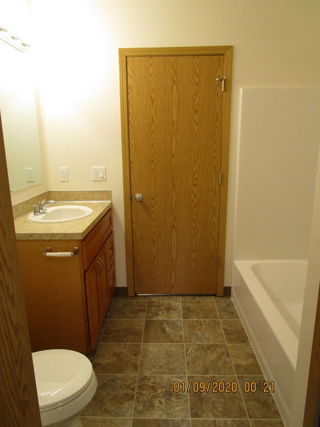 Building Photo - 24043 Patton Loop SE