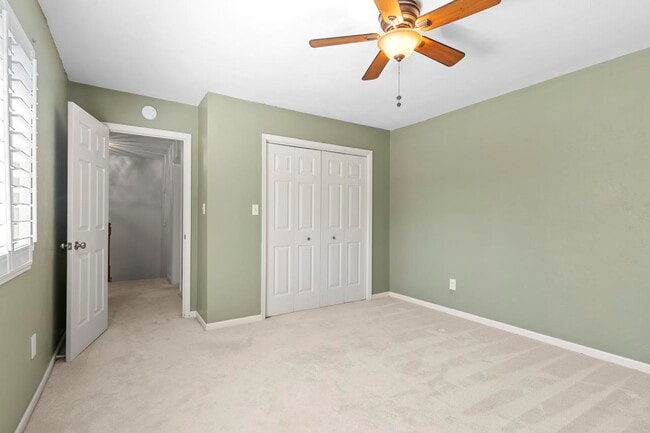 Building Photo - 3219 Thomasville Rd