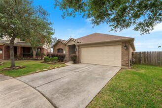 Building Photo - 6007 Wilcox Point Dr