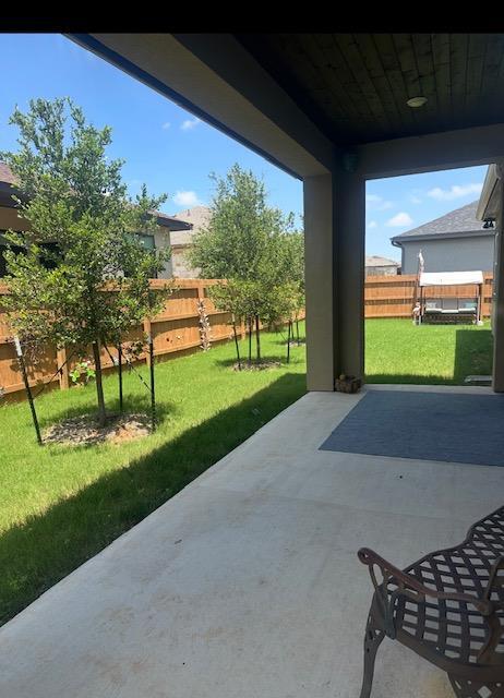 Building Photo - 120 Parlin Ln