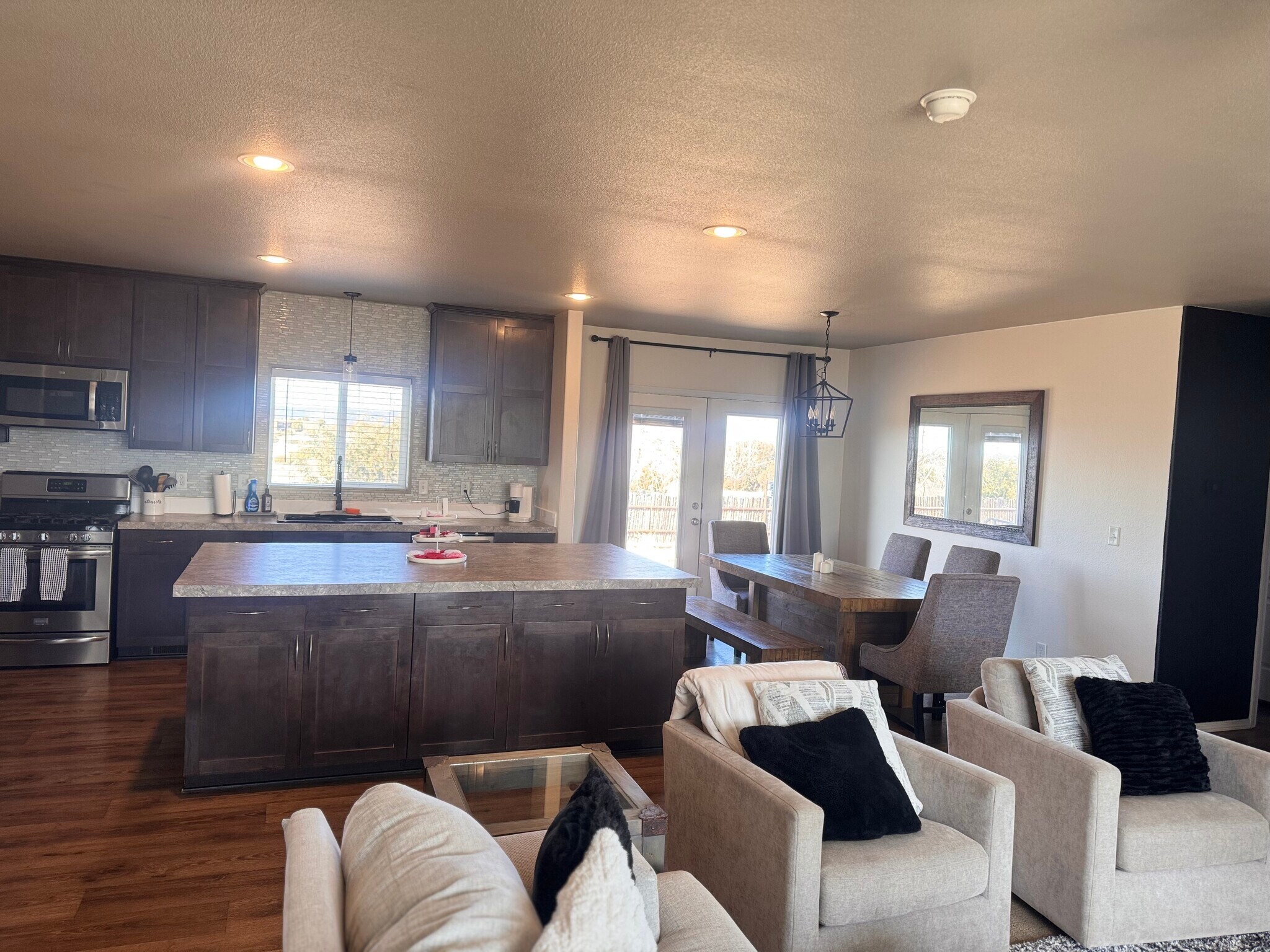 Building Photo - 36 Calle Enrique