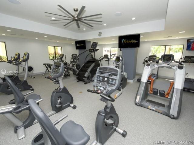Building Photo - 9601 Fontainebleau Blvd