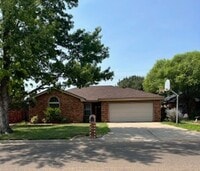Building Photo - 2513 Fred Daugherty Ave