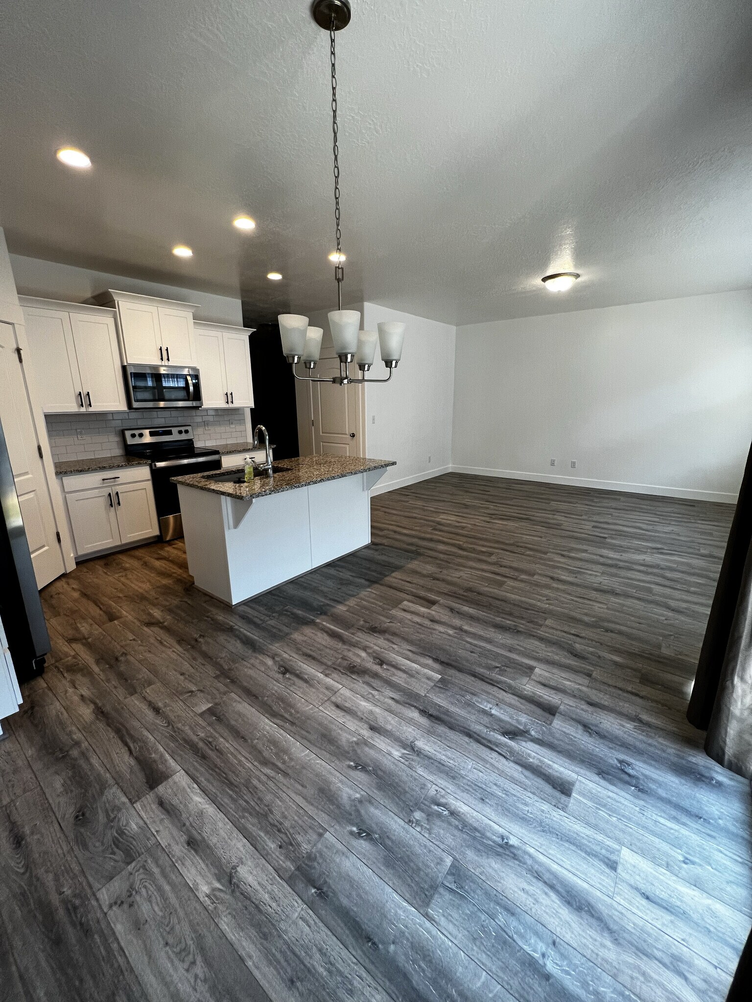 Building Photo - 4024 W 740 N