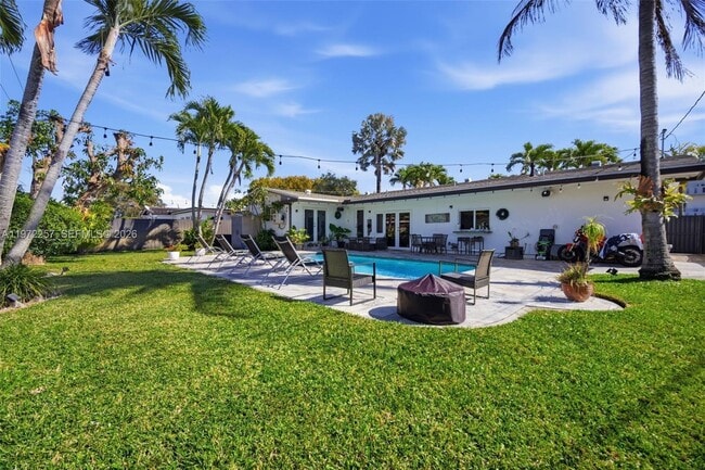 Building Photo - 1871 NE 186th St