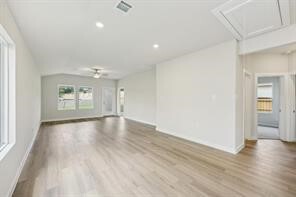 Building Photo - 1913 Oregon White Oak Dr