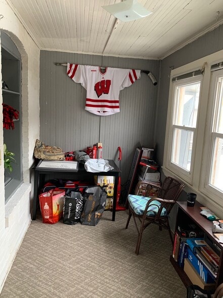 Season Porch - 623 State St