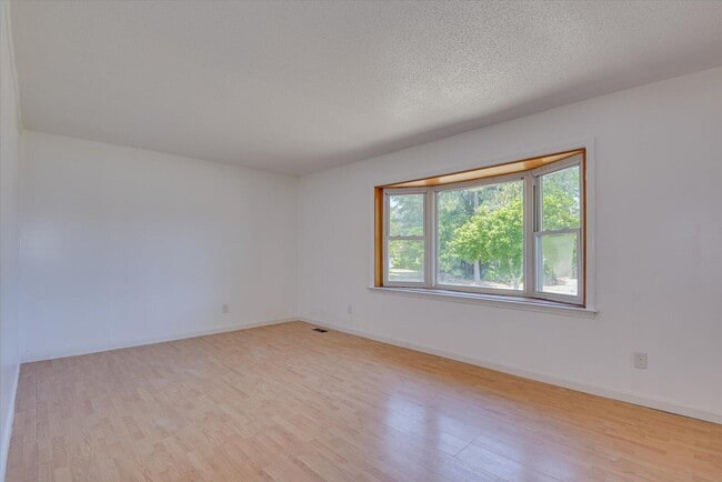 Building Photo - 2021 Arcadia Ct