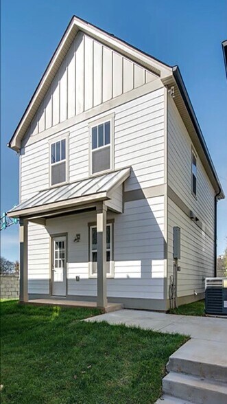 Building Photo - 710 Buchanan St